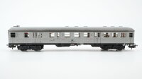Märklin H0 4081 Nahverkehrswagen mit Führerstand 2 Kl. DB