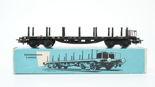 Märklin H0 4516 Flachwagen mit Rungen SSka DB