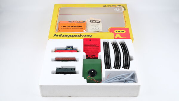 Trix Express H0 1301 Zugpackung Güterzug mit Diesellok "Nürnberg 5" 3 Leiter Gleichstrom