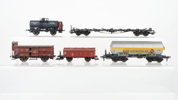 Fleischmann H0 Konvolut Kesselwagen "Ruhr N" Tiertransportwagen Klappdeckerlwagen Rungenwagen DB u.a. (Abbrüche) DB