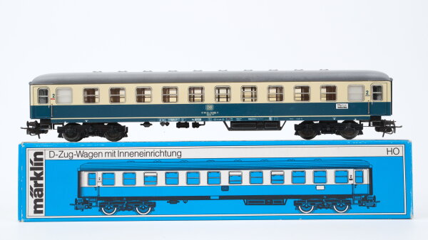 Märklin H0 4112 Reisezugwagen (Schnellzugwagen 2.Kl., 51 80 22-70 566-0) Büm 234 der DB