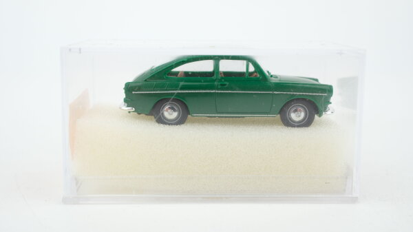 Brekina H0 26201 VW 1600 Fließheck grün