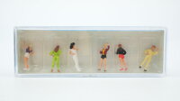 Preiser H0 14066 junge Damen