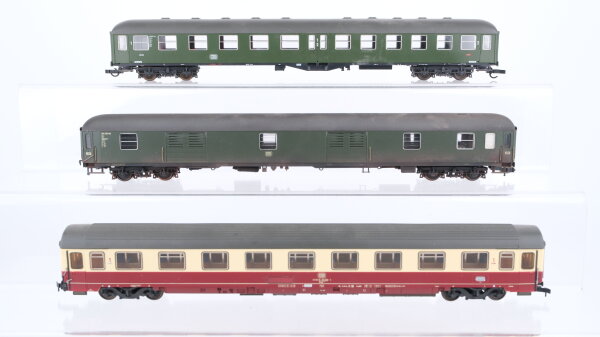 Roco H0 Konvolut Mitteleiunstiegwagen 1./2.Kl. Abteilwagen "TEE" 1.Kl. Packwagen DB