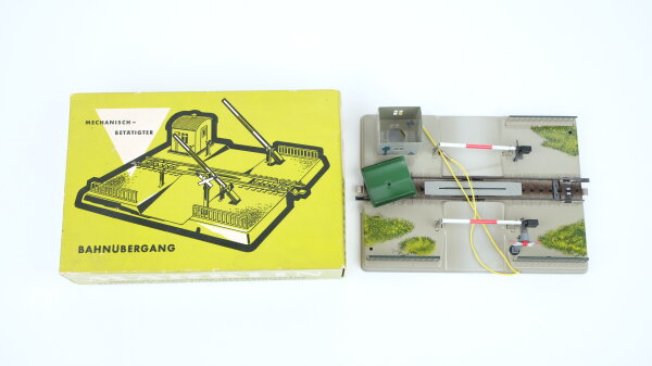 Märklin H0 7054 Bahnübergang