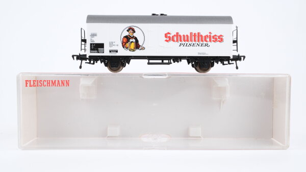 Fleischmann H0 5322 Kühlwagen (Schultheiss Pilsener) 21 80 816 2 400-7 [P] DB