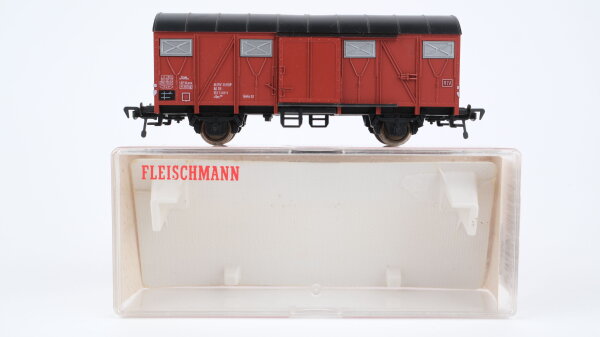 Fleischmann H0 5330 Gedeckter Güterwagen 01 80 132 3 109-9 DB