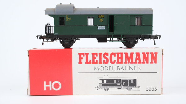 Fleischmann H0 5005 Gepäckwagen 117 506 Breslau DRG