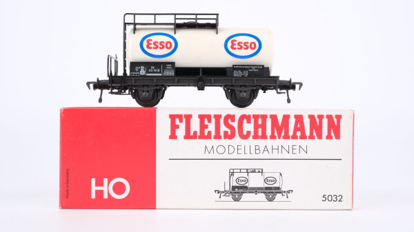 Fleischmann H0 5032 Kesselwagen 573 781 [P] Esso DB