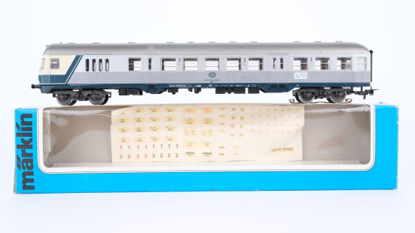 Märklin H0 4160 Nahverkehrswagen mit Gepäckabteil und Führerstand BDnf 735 der DB