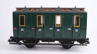 LGB G 3050 Personenwagen Abteilwagen 3Kl. grün