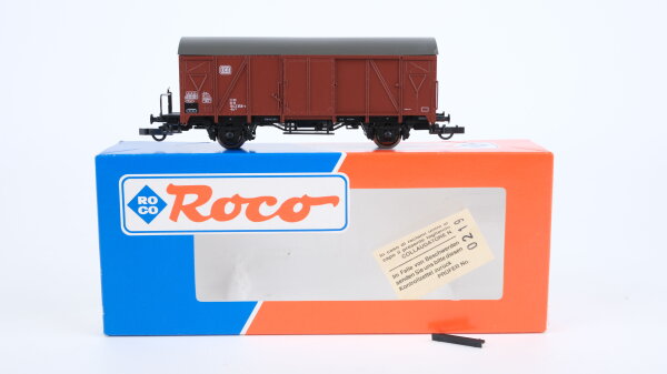 Roco H0 46839 Gedeckter Güterwagen (134 2 358-5) DB