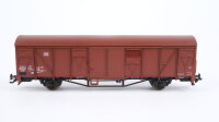 Roco H0 46411 Gedeckter Güterwagen (150 9 944-5, Braun) DB