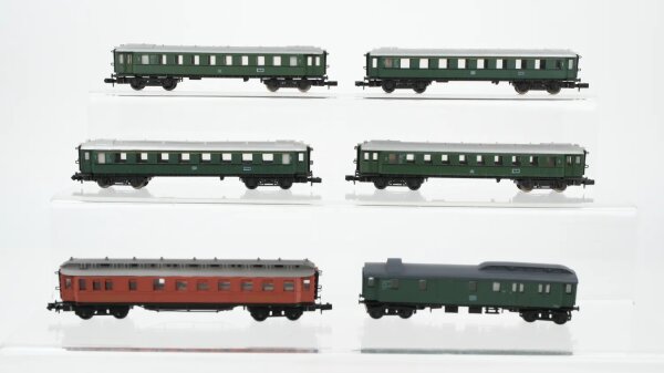 Arnold N Konvolut Schnellzugwagen 1./2. Kl. Speisewagen Gepäckwagen DB u.a.