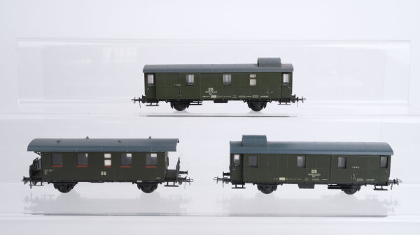 Schicht H0 Konvolut Packwagen Personenwagen DR