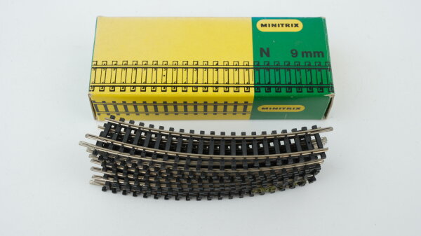 Minitrix N 51491600 Gebogene R16