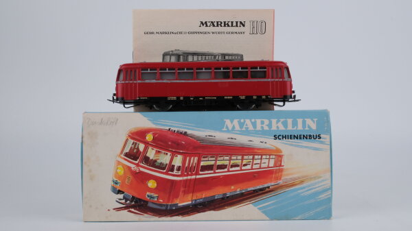 Märklin H0 3016 Schienenbus BR VT 95 DB Wechselstrom (Licht teilweise defekt)