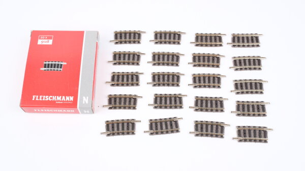 Fleischmann N 9128 Gebogenes Gleis R2 7,5° 20 Stück