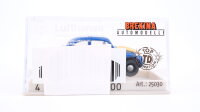 Brekina H0 25030 VW Käfer Lufthansa, blau-gelb
