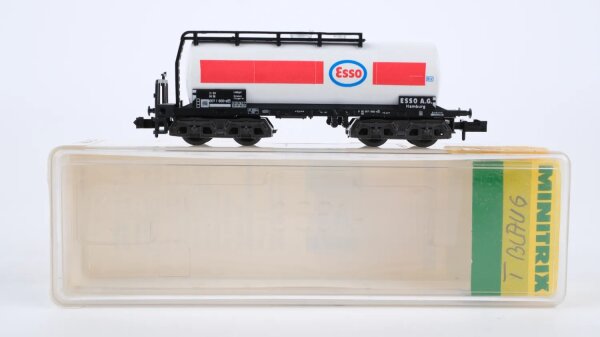 Minitrix N 51 3552 00 Kesselwagen "Esso" DB