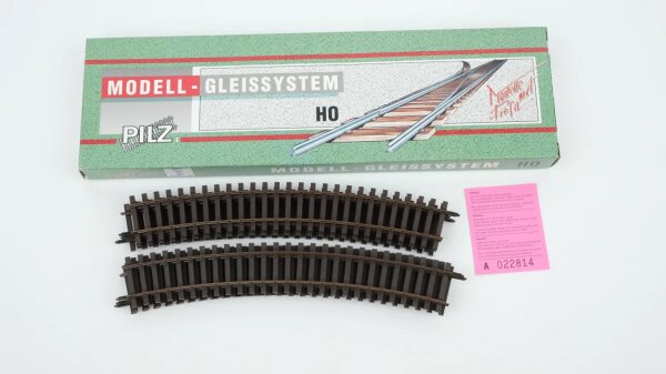 Pilz H0 85140 Gebogenes Gleis R=366 30° 8 Stück