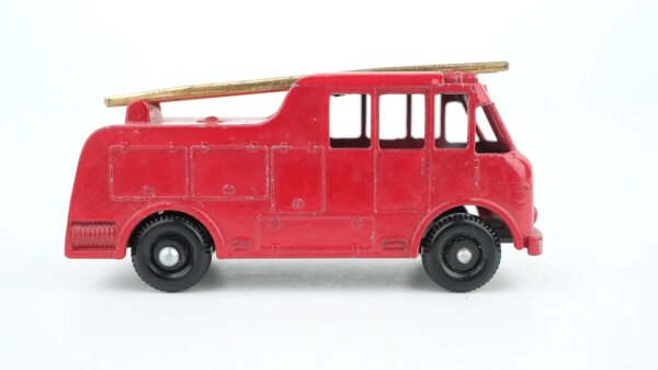 Matchbox Lesney 9 Marquis Feuerwehr mit Leiter