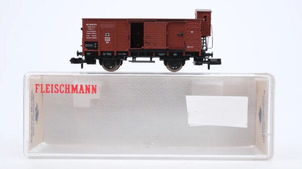 Fleischmann N 8866 Gedeckter Güterwagen mit Bremserhaus G 10 K.P.E.V.