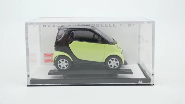 Busch H0 48902 Smart City Coupe Facelift hellgün