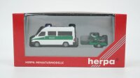 Herpa H0 043847 Mercedes Sprinter Bus mit Hänger...