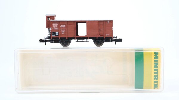 Minitrix N 51 3208 00 gedeckter Güterwagen DR