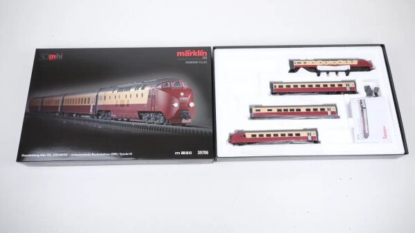 Märklin H0 39706 Dieseltriebzug RAm TEE "EDELWEISS" der SBB Wechselstrom Digital Sound mfx+