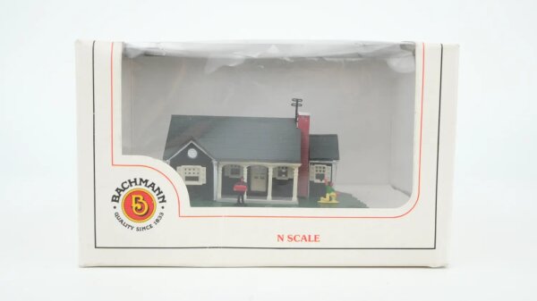 Bachmann N 45814 New England Rancher Haus