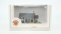 Bachmann N 45814 New England Rancher Haus