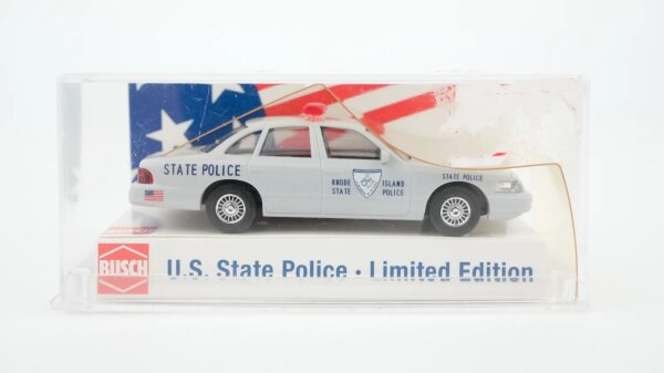 Busch H0 49087 Ford Crown Victoria Rhode Island State Police