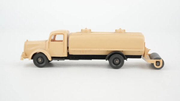 Wiking H0 Alter Sprengwagen MB L 5000