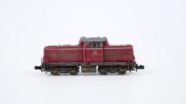 Minitrix N Diesellok BR 212 216-6 DB (bemalt)