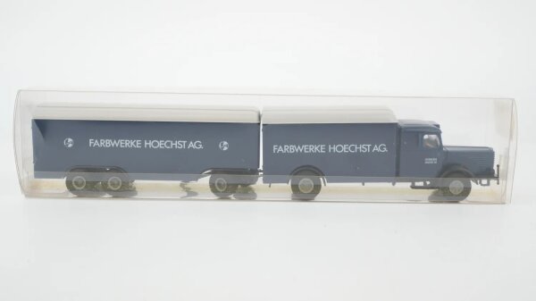 Brekina H0 7411 Büssing Hängerzug Farbwerke Hoechst AG
