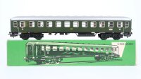 Märklin H0 4022 Personenwagen 2.Kl. grün DB