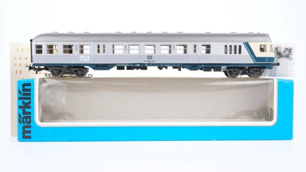 Märklin H0 4160 Nahverkehrswagen mit Gepäckabteil und Führerstand BDnf 735 der DB