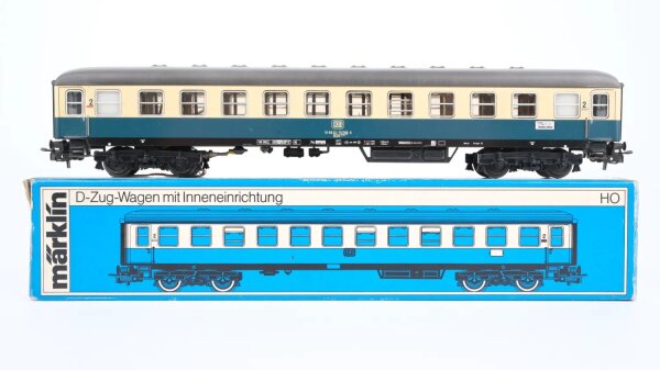 Märklin H0 4112 Reisezugwagen (Schnellzugwagen 2.Kl., 51 80 22-70 566-0) Büm 234 der DB