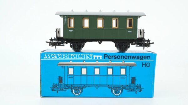 Märklin H0 4007 Reisezugwagen (grüner Wagenkasten) Bi / Ci