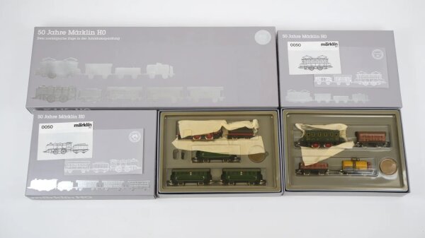 Märklin H0 0050 Jubiläumspackung 50 Jahre Märklin zwei nostalgische Züge Wechselstrom (vermutlich verharzt)