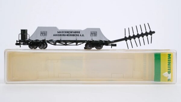 Minitrix N 13262K Flachwagen mit Plane "MAN AG" SSml K.Bay.Sts.B.