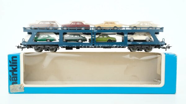 Märklin H0 4234 Reisezugwagen (Autotransportwagen mit PKW) DDm 915 der DB
