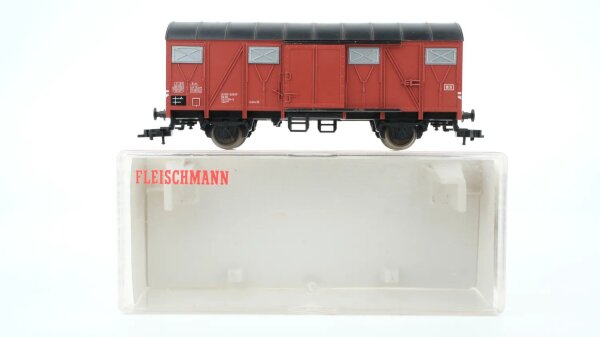 Fleischmann H0 5330 Gedeckter Güterwagen 01 80 132 3 109-9 DB