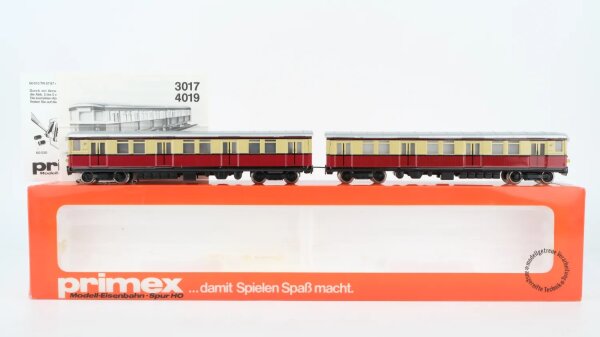 Märklin H0 3017 Triebzug S-Bahn-Zug BR 275 BVG Wechselstrom (Licht defekt)