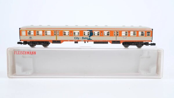 Fleischmann N 8124 Nahverkehrswagen 1./2. Kl City Bahn Lackierung ABnrzb 772 DB