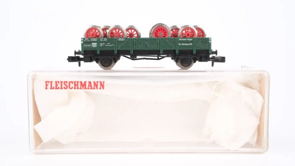 Fleischmann N 8201 Niederbordwagen X 82 beladen mit Eisenbahnrädern DB