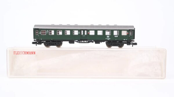 Fleischmann N 8129 Umbauwagen 2. Kl Byg 515 DB