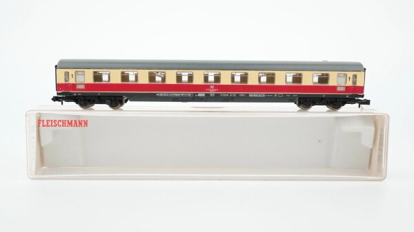 Fleischmann N 8160K IC-Schnellzugwagen 1. Kl Avmz 111 DB